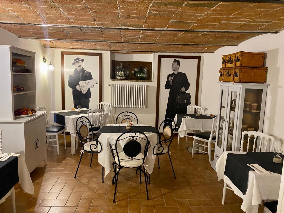 Stazione Don Camillo Bed & Breakfast Brescello